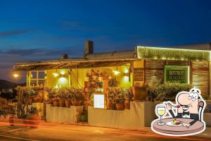 The Magic of Greece A Journey Through History, Culture and Natural Beauty