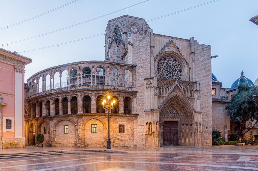 Valencia: The Jewel of the Spanish Coast 