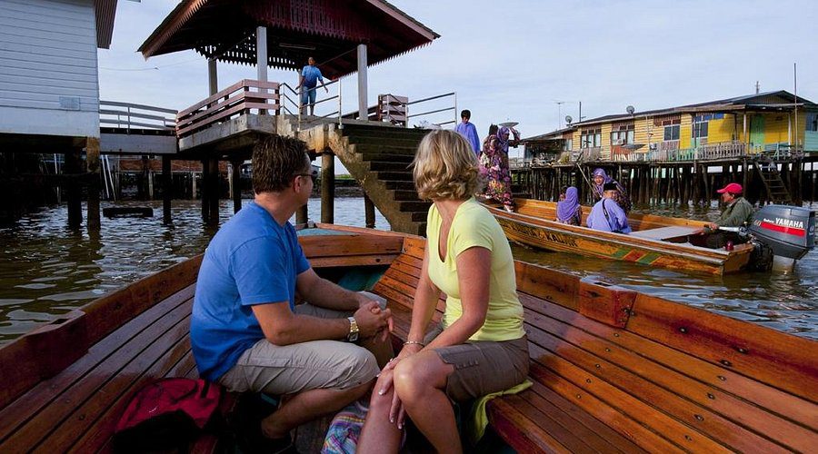 Kampong Ayer – The Venice of the East