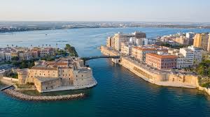 Taranto, Italy: History & Coastal Charm