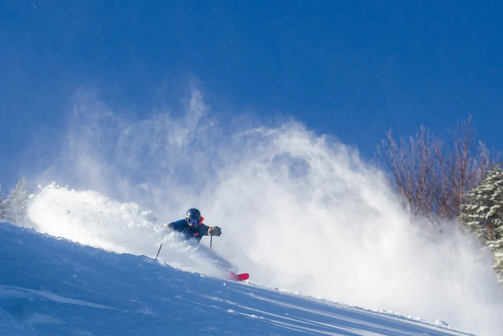 Light winter skiing