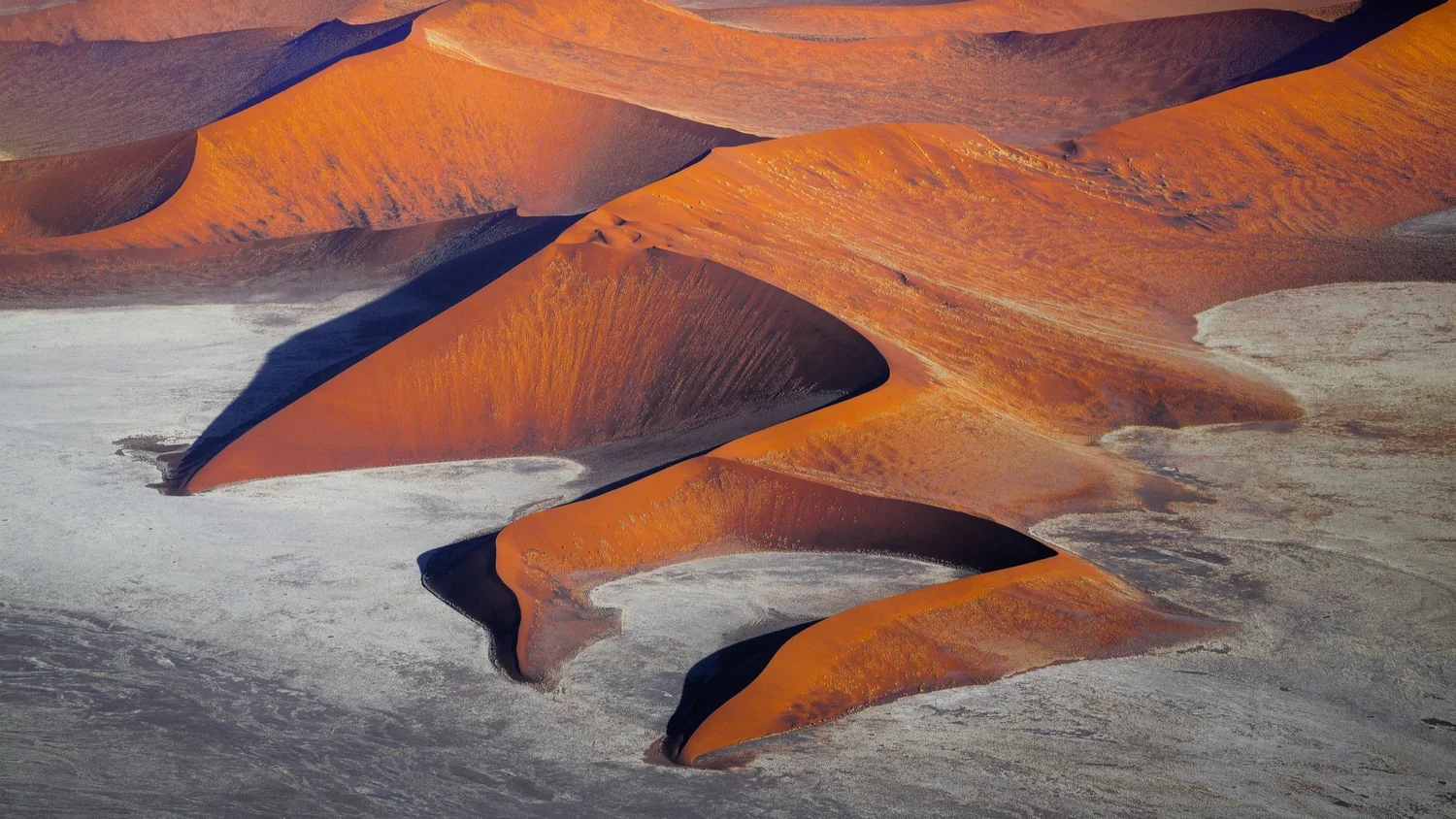 Sossusvlei Namibia Red Sand Dunes: Complete Travel Guide