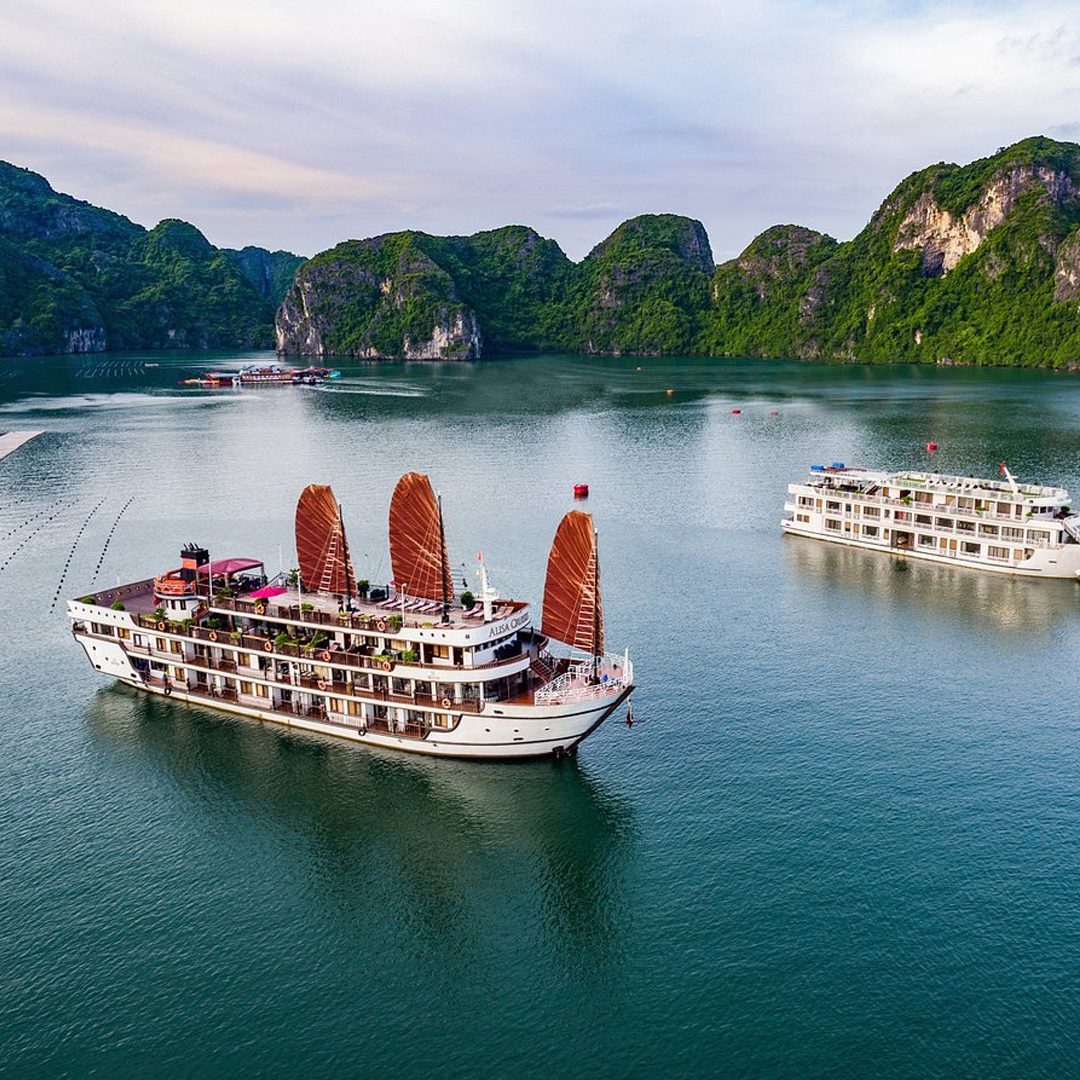 Halong Bay, Vietnam: How to Choose the Perfect Cruise