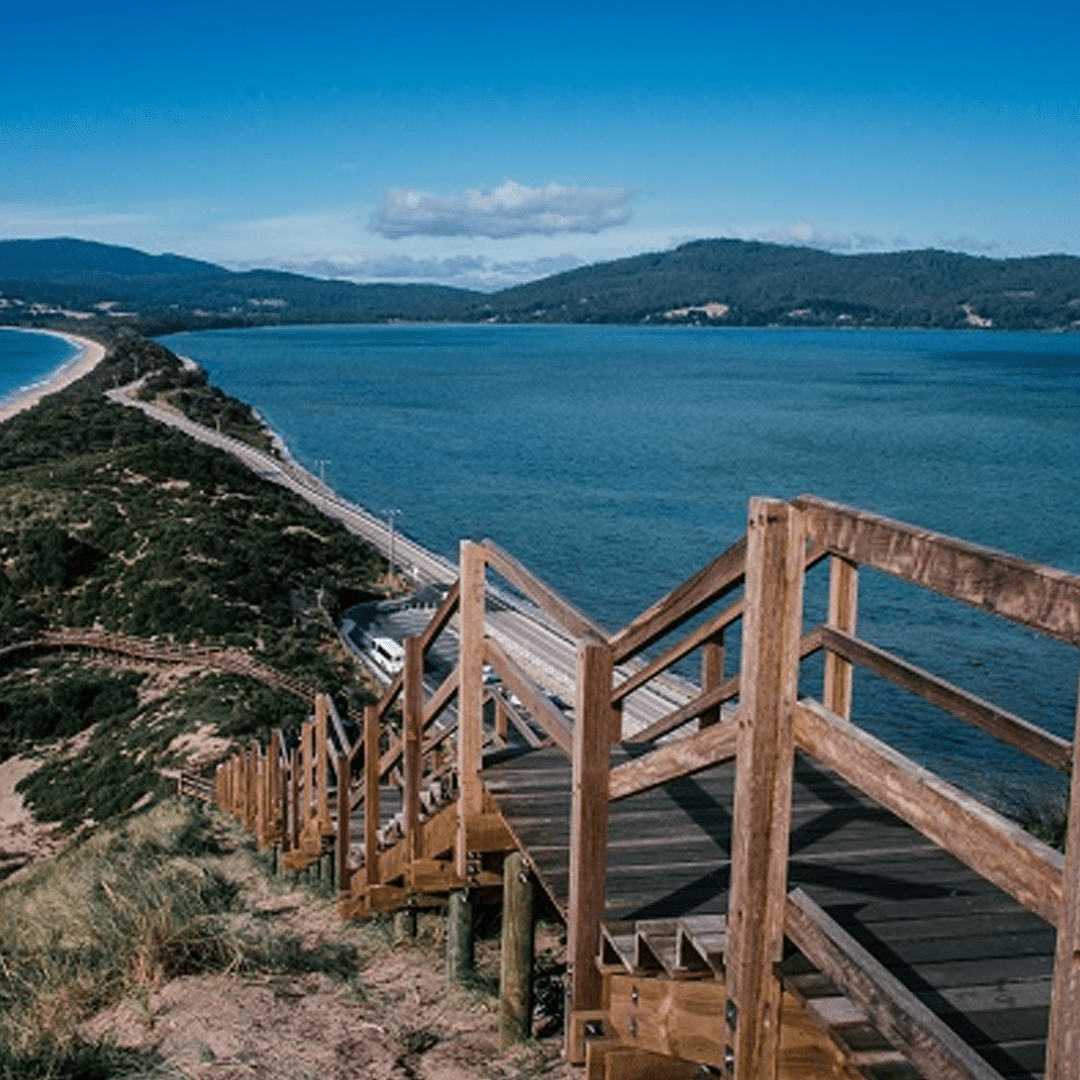 Tasmania’s East Coast: A Guide to Wineglass Bay and the Bay of Fires