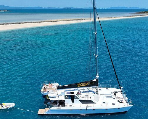 Island Sailing